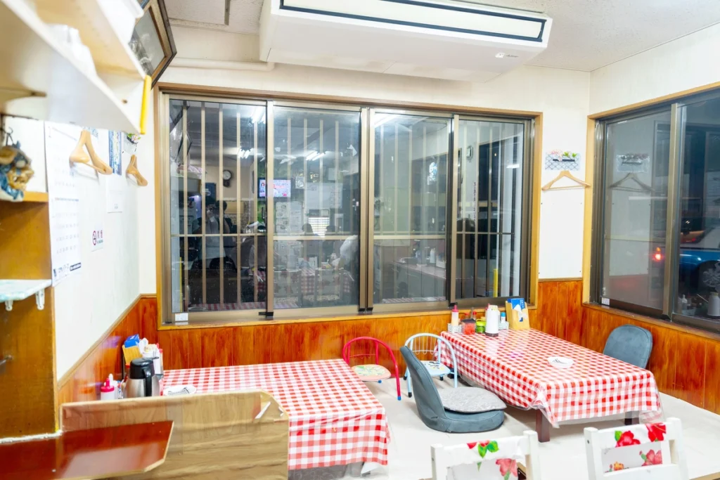 식당 내부의 모습