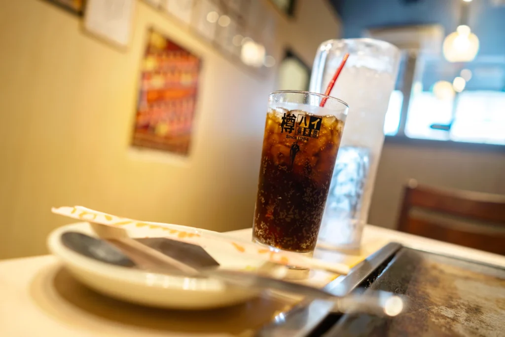 오키나와 맛집 이치겐야 물은 기본 제공 음료는 제로콜라