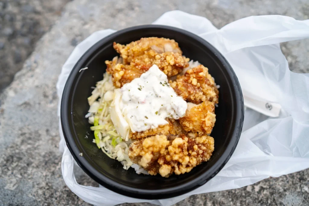 오키나와 맛집 가라아게 진카라 야외 난반돈