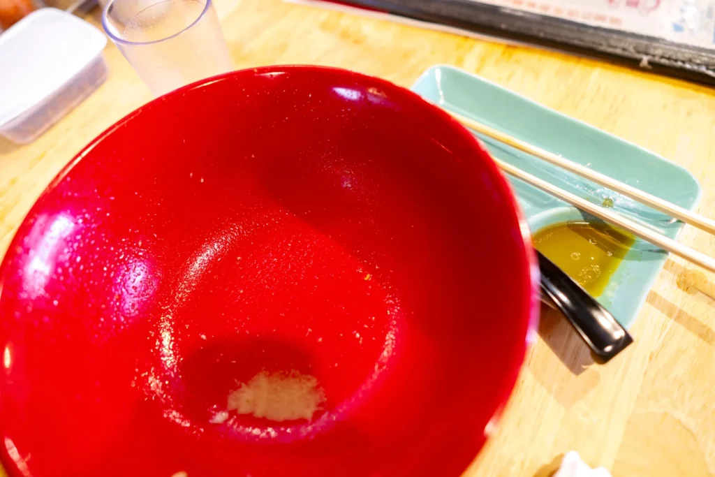 국제거리 맛집 류야 라멘 빈 그릇