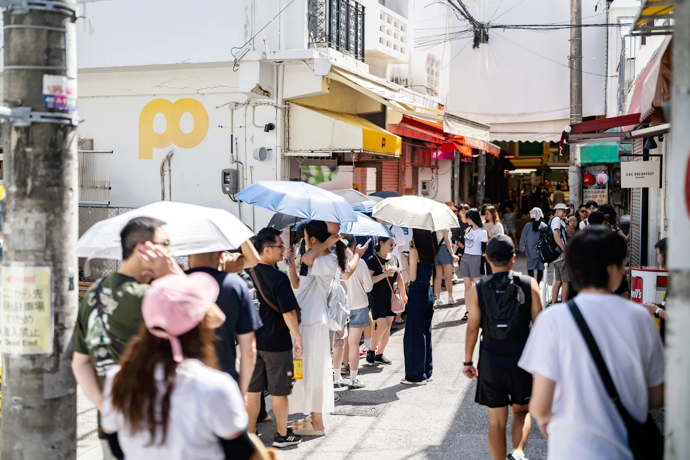 2025년 8월 2일 오키나와 날씨 포타마 기다리는 대만 사람들