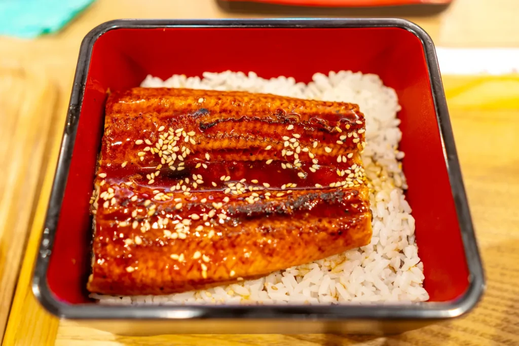 沖繩美食 生蕎麥中村 鰻魚蓋飯 內部樣貌