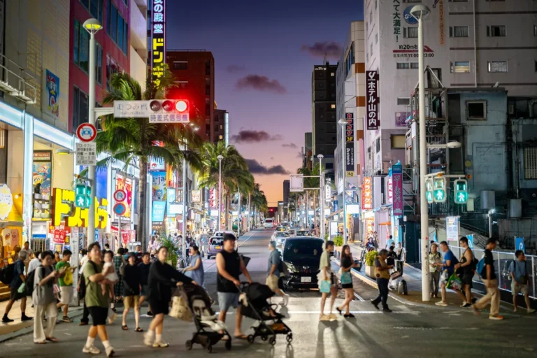 Okinawa Weather on 17th September 2025 Evening at Kokusai Street