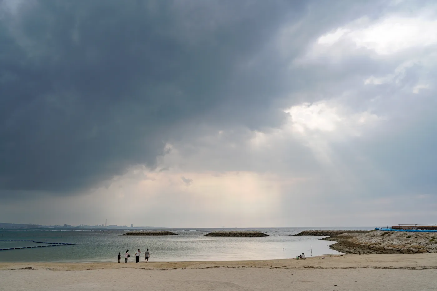 Okinawa Weather 9th October 2025 Very Cloudy Sunset Beach