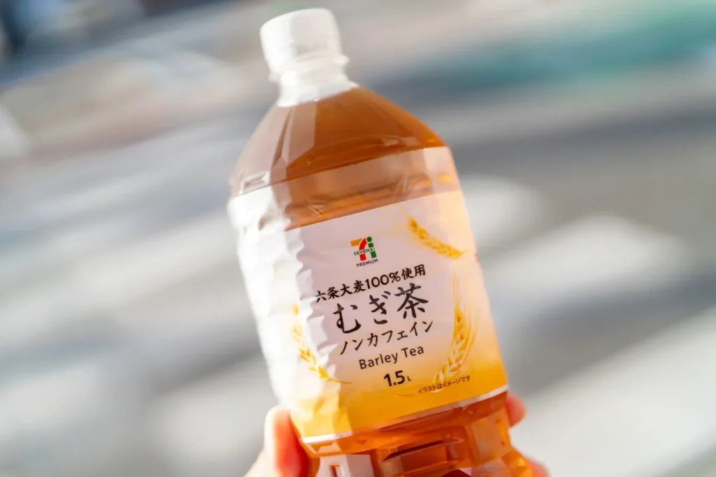 무더운 여름 시원한 보리차