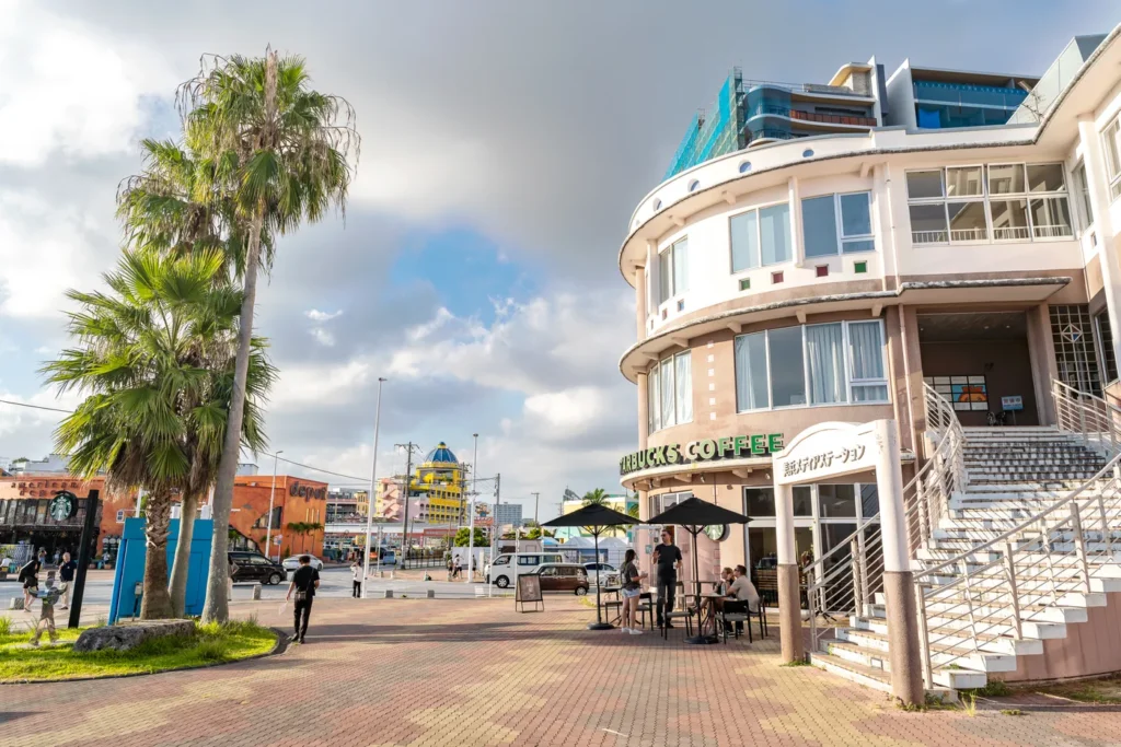 오후 아메리칸 빌리지 스타벅스