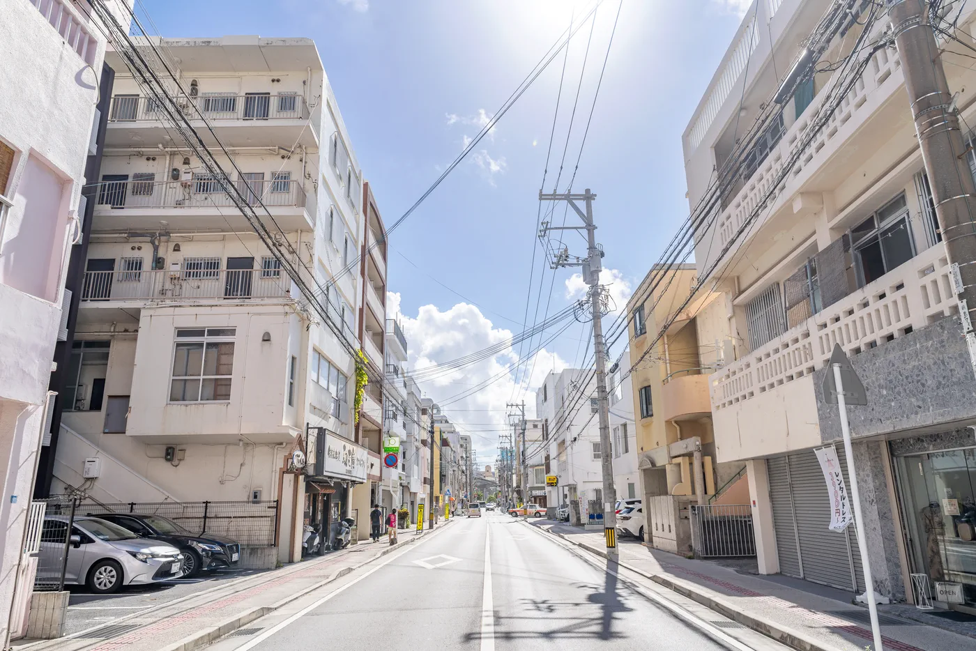 Okinawa Weather: Sunny Afternoon on 18th October 2025