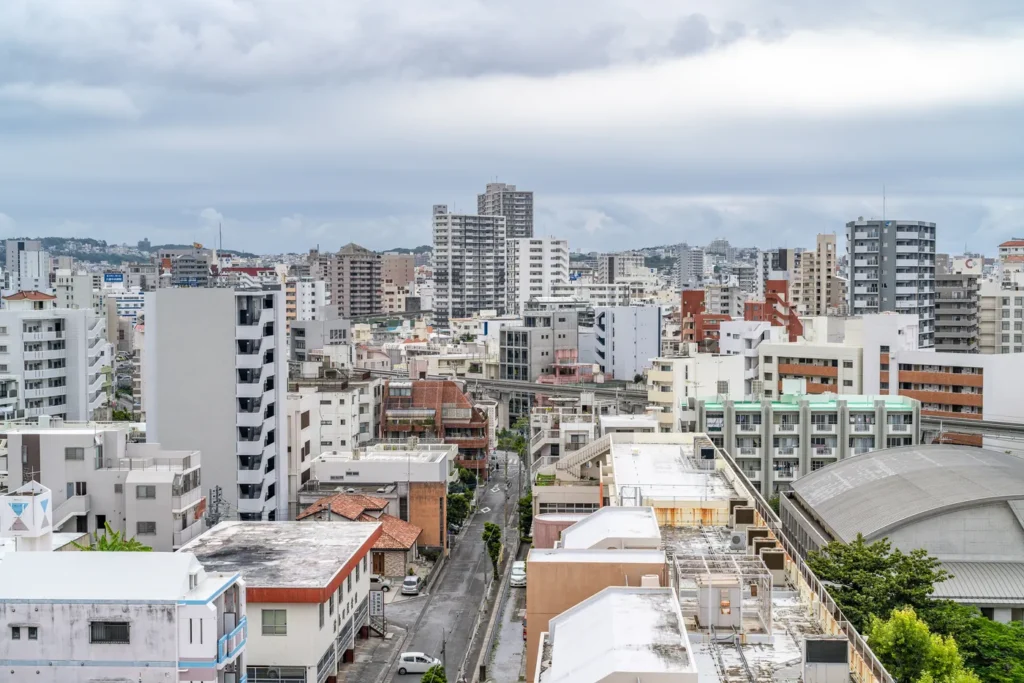 아침 오키나와 나하의 흐린 모습