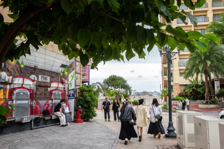 Okinawa Weather on 10th November 2025: A day when many women wore long clothes.