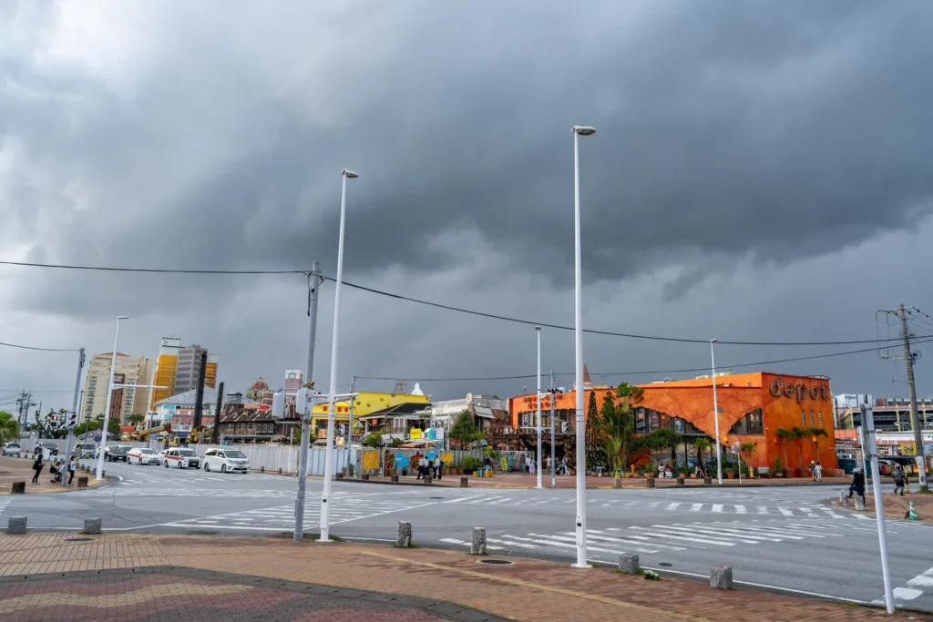 흐려진 아메리칸 빌리지