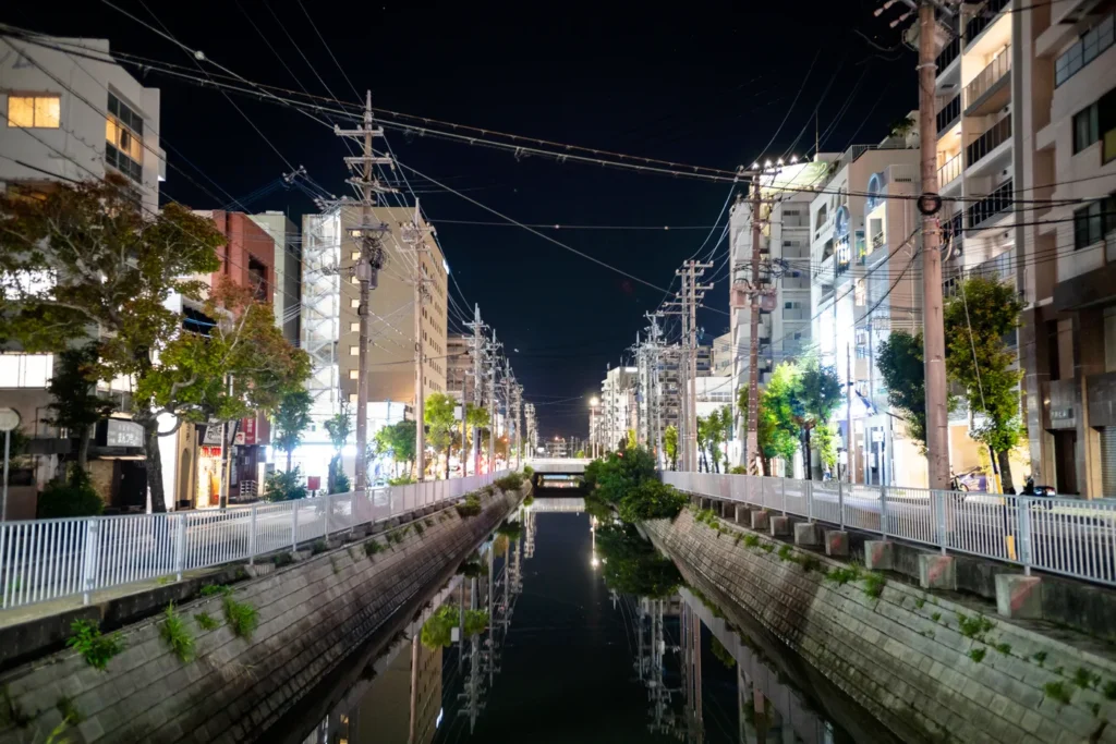 새벽 오키나와 미에바시 하천