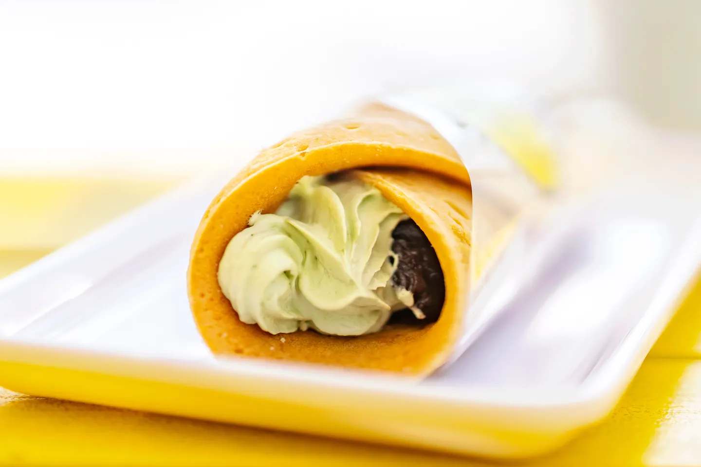 Detailed look at the matcha roll