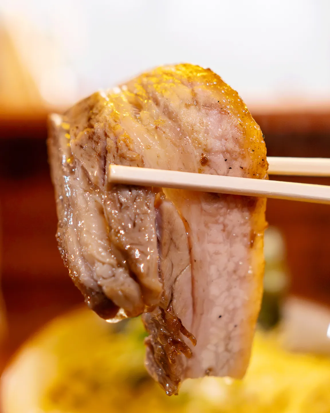 Comme prévu, une épaisse garniture de porc.
