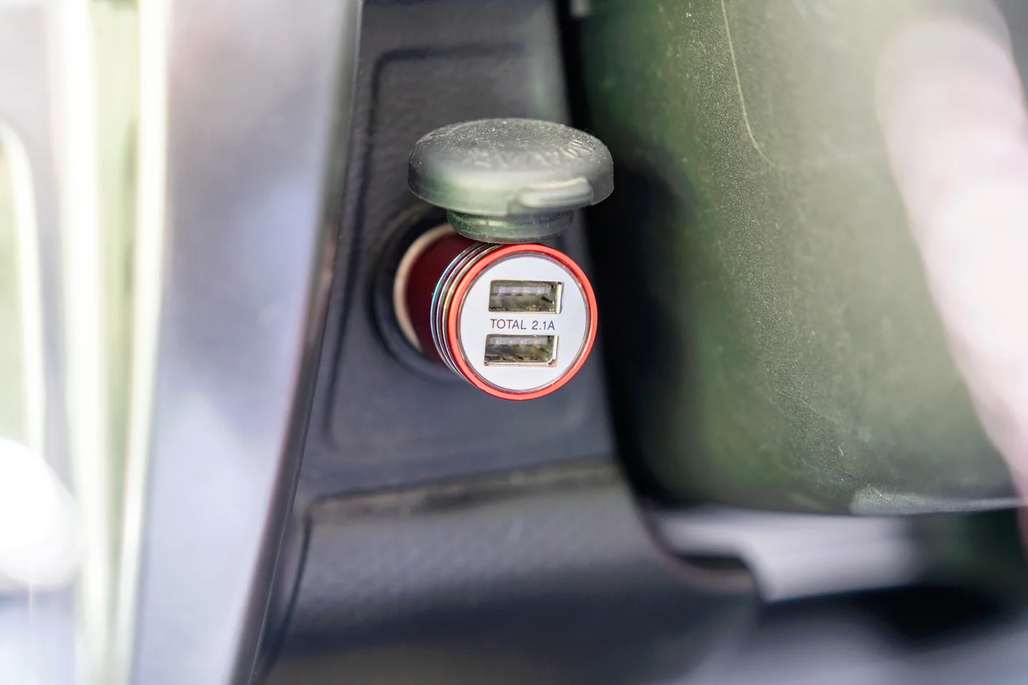USB 충전 포트